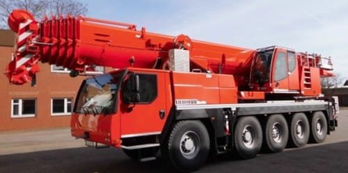 Grue Mobile 100 tonnes à louer avec conducteur : Liebherr LTM 1100-5.3